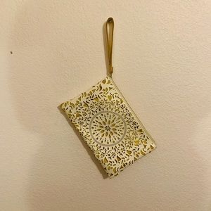 Super time wrist purse.